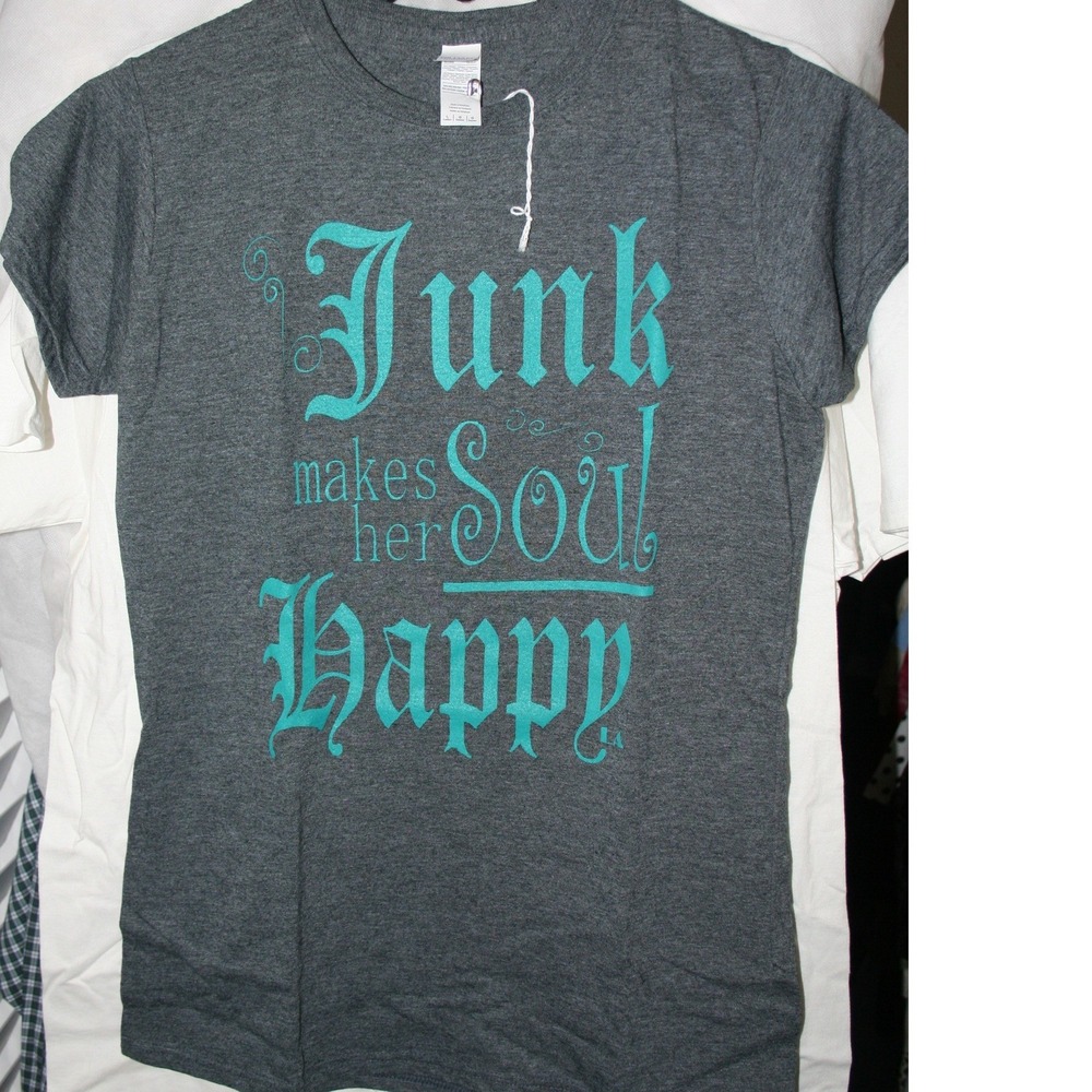 Gildan Softstyle Junk Makes Her Soul Happy Graphic T-Shirt Gray Teal Large